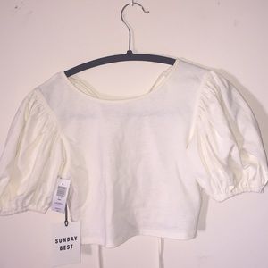 Brand new Aritzia Puff- sleeve, lace up shirt